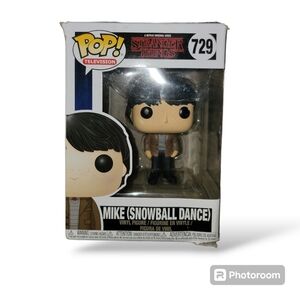 FUNKO POP Mike Snowball Dance